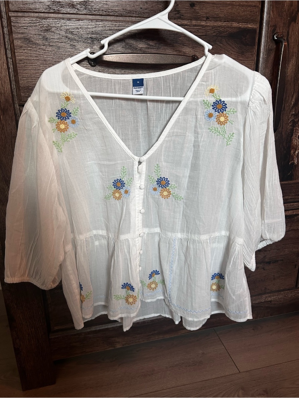 Old Navy | White Floral Blouse
